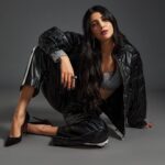 Shruti Haasan Instagram - When she debuted in the 2009 film Luck, which also starred Imran Khan and Sanjay Dutt, things shifted, and they shifted radically. “I thought I could do it but I was lost,” she admits. “I was under-prepared. I was under the assumption that simply because I come from a film background, I understood the medium. I did not. Deep down, I just wanted to make enough money to buy my music gear.” Shruti is wearing ribbed blouse and trousers, both by @kanikagoyallabel; leather jacket by @zara; chain link earrings by @valliyan; pearl ring by @isharya; pumps by @louboutinworld Photograph: @keegancrasto Fashion Director: pashamalwani Words: @arman.gif Make-up: @devikajodhani Hair: @cristianocpereira Assisted by (styling): @nishthaparwani, @nahidnawaaz #ShrutiHaasan #GraziaIndia #Magazine #MagazineCover #Bollywood #Actress #Celebrity #CelebStyle #Shruti #JanuaryCover