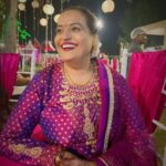 Shruti Sodhi Instagram - Happy birthday mumma @prakashsodhi This year I wish for you to get healthy and fit so you can enjoy the wonderful time that’s coming ahead…travelling the world and ofcourse shopping! 😋 Love you ❤️