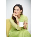 Shweta Tiwari Instagram - Work mode on! Styled by @stylingbyvictor @sohail__mughal___ Outfit Tag: @ncbynehachavan Jewellery @kharikajai @viralmantra