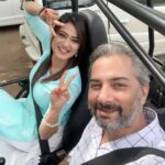 Shweta Tiwari Instagram – D&D on an adventure drive! @badolavarun 😃