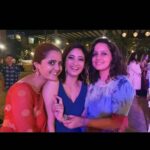 Shweta Tiwari Instagram – Bffs❤️❤️❤️❤️❤️ @ananyaarora2013 @anuraddhasarin #nidwedsyas #besties