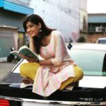 Shweta Tiwari Instagram – As Any Avid Reader knew, A Good Read Deserved a Good Seat😉 #paathleela