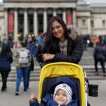 Shweta Tiwari Instagram - There is always a reason to smile 😊😁#London #uk #nanhayatri