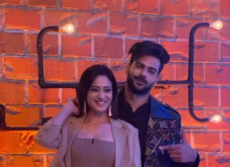 Shweta Tiwari Instagram - A beautiful journey of a beautiful show comes to an end…!Promises to always stay in touch and never ending friendship are made..A journey full of memories, Endless talks,Endless lessons Comes to an End ! #kkk11 #darrvsdare @itsrohitshetty @vishalsingh713 @arjunbijlani @divyankatripathidahiya @divasana @aasthagill @varunsood12 @sourabhraaj.jain @anushkasen0408 @rahulvaidyarkv @ashukla09 @nikki_tamboli @maheckchahal I am going to Miss all of you ♥️♥️♥️