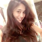 Shweta Tiwari Instagram – Good night 😘