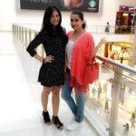 Shweta Tiwari Instagram – 👭