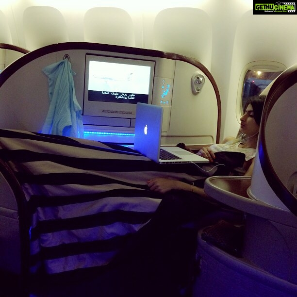 Shweta Tiwari Instagram - Coming back home.. #jetlag #cantsleep