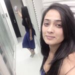 Shweta Tiwari Instagram - Good night selfie...:)😘😘😘#shwetatiwari #walkinwardrobe #selfie #selfiecrazy #goodnight