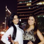 Shweta Tiwari Instagram - Thursday night in Dubai...:) #friends#fun#coffee#nightout