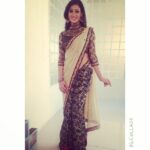 Shweta Tiwari Instagram - Desi girl..:) 💁 #saree#black&white#indian#wedding#lotsofwork#pending#uff 😜
