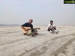 Sid Sriram Instagram - Just about a week ago, I returned to Chennai after an incredibly enriching and inspiring trip. I went out to Bhagalpur to be a part of the wonderful @moitrashantanu’s #songsoftheriver project. For me, this project was a leap of faith. Shantanu and I had never worked together before, but a couple months prior we did a zoom call, where he explained to me the essence of his project where he’d cycle from Gomukh (source of the Ganga) to Gangasagar, making music and telling stories along the way. Even through a video call I could feel that his energy was magnetic, brimming with curiosity and love. When we finally met in person, his energy and perspective were even more powerful/inspiring. As we floated on the Ganga, we spoke about life, music, resilience of the human spirit, the universe. He spoke of the importance of meeting people without an agenda, other than being open and taking in new experiences. The beauty of uncovering and telling stories untold. The whole team he had assembled for this project moved as a family unit. everyone operated from a fundamental foundation of love, and they all embraced my dad and I with pure warmth. The four days I spent with these folks will forever be etched in my heart. The song that was created over the course of these days is a product of this unfettered energy. On our final evening together Shantanu left me with words that have been playing in my head since, “numbers don’t have faces” he said as we watched the sunset, sitting on a small boat swaying on the Ganga. 
All love to @moitrashantanu, @moitrasarada, @seen_by_p, @shripad_mudhalwadkar, @windowseattraveller, @ritiksingh99, @suchisuvro, @yogidholakia, @abhrabhattacharya, @debjani441 
Images captured by @seen_by_p