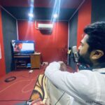 Silambarasan Instagram – Finally done with #dubbing for #eeswaran 

#thankful #greatful & #trulyblessed 

#silambarasantr 
#atman #str