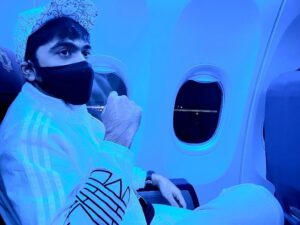 Silambarasan Instagram - ✈️ Off to #mumbai for the next schedule of #vtk 👍🏻