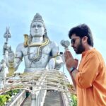 Silambarasan Instagram - Nandri Iraiva 🙏🏻 #omnamahshivaya #atman #silambarasantr