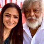 Simran Instagram - Happy Birthday, #Thiagarajan sir! It's amazing to work with you 😍 Wish you a memorable year filled with happiness, peace and good health. Can't wait to meet you on the sets of #Andhagan @actorprashanth #staarMovies #HBDThiagarajanSir