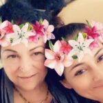 Simran Instagram - Happy Mother’s Day mom ♥️♥️♥️♥️💃🏻💃🏻💃🏻💃🏻