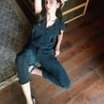 Simran Kaur Mundi Instagram – Be careful when u blindly follow the masses, sometimes the M is silent.
.
.
#ootd #jumpsuit #relaxing #wood Mumbai, Maharashtra