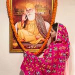 Simran Kaur Mundi Instagram - Jiske sar upar tu swami so dukh kaisa paave🙏 Dhan Dhan Sahib Sri Guru Nanak Dev ji Maharaj de 551ve prakash purav diyan lakh lakh wadhaiyan🙏🙏🙏