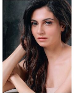 Simran Kaur Mundi Instagram - The days before lockdown, when shooting was normal 🙃
📷 @luvisrrani (pls dont get mad🙈 sharing these without editing🤗)
💄@anumariyajose