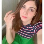 Simran Kaur Mundi Instagram - Quarantine day - 1.. 2.. 3.. पता नहीं 🤷🏻‍♀️ . . . . #lockdownlife #quarantinelife #2020 #lockdowndiaries #togetherathome #green #greenlove #stripes #quarantine #fusionfashion #indianfusion #girl #blogger #indianfashion #indianstyle
