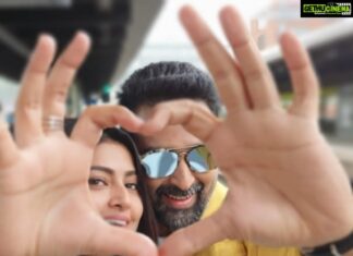 Sneha Instagram - My best friend,my companion,my love.... Happy anniversary dada. U complete me.😊 @prasanna_actor