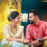 Sneha Instagram – Dream come true…😀 @fifth_angle_studios  @prasanna_actor