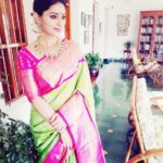 Sneha Instagram – So good to be traditional that too in a lovely karaikudi bangala a century old. Wish I cud do time travel..