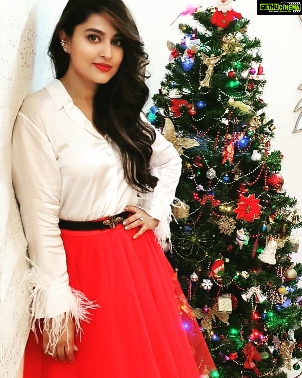 Sneha Instagram - MERRY CHRISTMAS TO ALL!!!! #merrychristmas🎄