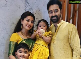 Sneha Instagram - Happy Diwali to all!!!!!💥💥💥 Hav a fun filled n safe Diwali 😊😊😊😊 Blouse @geetuhautecouture Saree @muhurth.brand