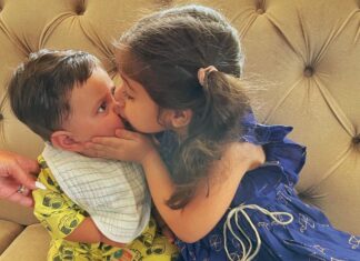 Soha Ali Khan Instagram - First rakhi 💙 @kareenakapoorkhan
