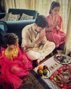 Soha Ali Khan Instagram - Happy Diwali 🪔 may love and light illuminate every dark corner of your home and heart ♥️ @kunalkemmu