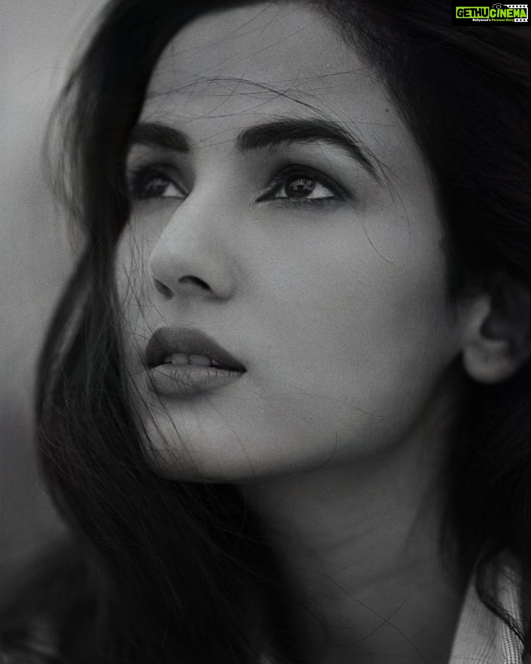 Sonal Chauhan Instagram - And then there are songs I can’t listen to without hearing you….. 🤍 . . . . . . . . . . . . . . . . . . . . 📸 @dieppj #love #sonalchauhan #magic #fearless #heart #open #eyes #wildfire #friday #morning #blessed #protected