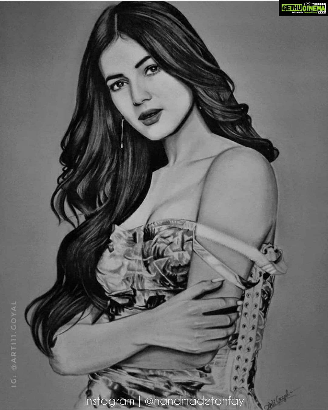 Sonal Chauhan Instagram - πΈ Fan Fabulous Wednesday πΈ Thank you @arti11.goyal for this beautiful art and @handmadetohfay for bringing this to my notice. Itβs so so flattering π Feel truly blessed to get so much love from you guys πππ»π― But i can never have enough of it π€π . . . . . . . . . . . . . . . . #love #art #fanart #sketch #sonalchauhan #beauty #pencildrawing #magic #faith #miracle #blessed #flattered #wednesday #fanfabulous #fabart