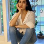 Sonal Chauhan Instagram - My reaction to everything these days 😶 . . . . . . . . . . . . . . #ॐ #love #positivevibes #openyoureyes #sonalchauhan #tuesday #faith #karma #protected #positivity #blue #white