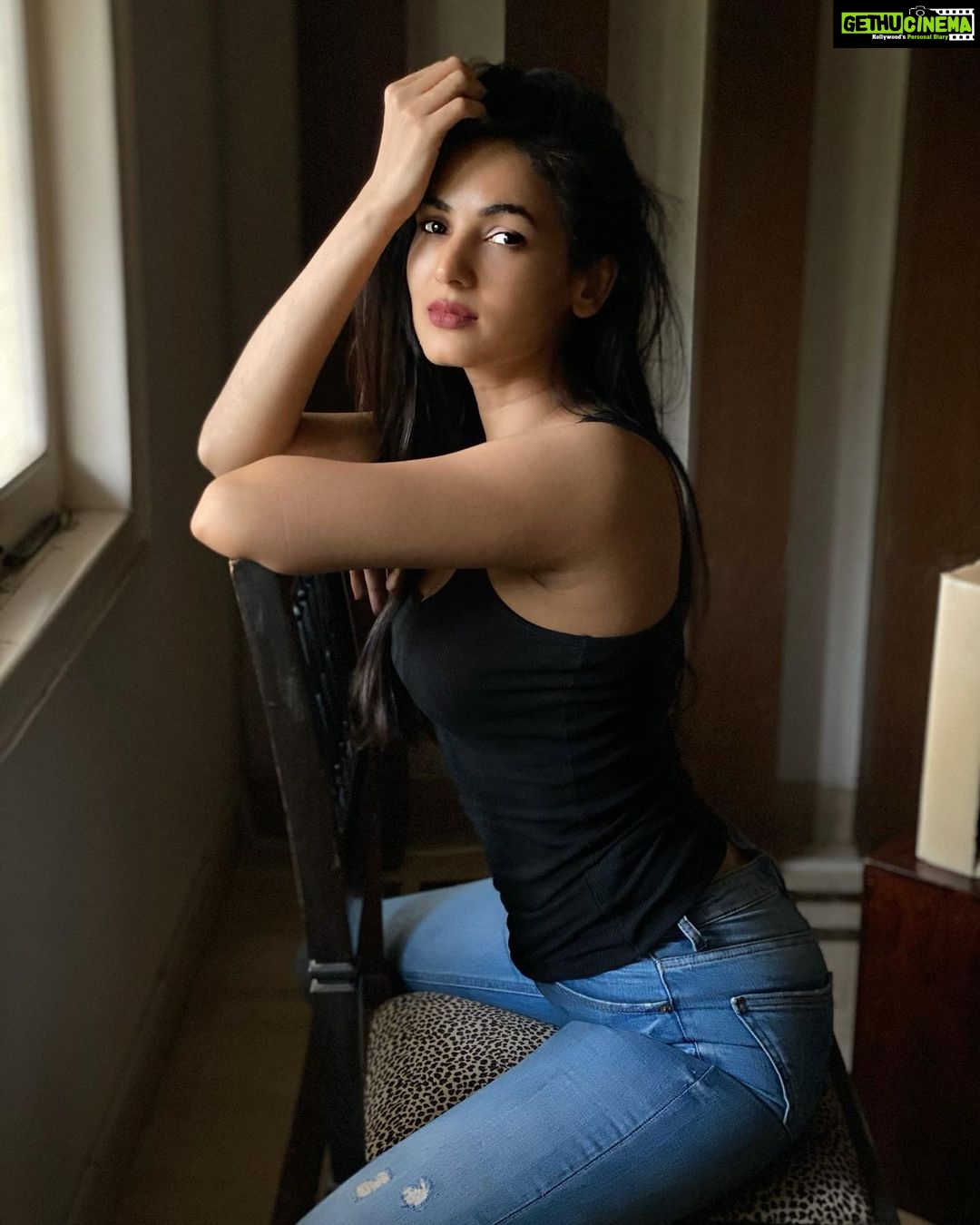 Sonal Chauhan Instagram - So come, Run away with me .... I have ...