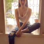Sonal Chauhan Instagram - She walks in beauty, like the night Of cloudless climes and starry skies... And all that's best of dark and bright Meet in her aspect and her eyes... 🤍 ~ Lord Byron 📸 @himanichauhan . . . . . . . . . . . . . . . #lockdown #photography #sonalchauhan #love #timesofcorona #lordbyron #poetry #sunday #mood #magic