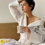 Sonal Chauhan Instagram - Good morning 🌸🌸🌸 Stay at home and Have a happy Sunday🌸🌸🌸 . . . . . . . . . . . . . . . . . 📸 @himanichauhan #happy #sunday #stayhome #staysafe #sonalchauhan #love