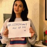 Sonal Chauhan Instagram - I stay home for ALL OF YOU ♥️💫🙏🏻 It’s imperative that each one of us behaves responsibly at this time. We must do it for each other. Let’s start this chain to break the chain of CORONA !!! Make your own placard and Tell me who you’re doing this for and tag me and hashtag #istayhomefor 💫🧿🙏🏻 #worldfightscorona #indiafightscorona #humanityfightscorona @narendramodi
