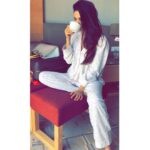 Sonal Chauhan Instagram - Good morning 🌸💫🍵☀️🌸 . . . . . . . . #sonalchauhan #love #thursday #mood