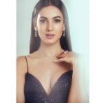 Sonal Chauhan Instagram - Good morning 💎💎💎 . . . . . . . #love #sonalchauhan #portraitphotography #photooftheday #femina #nykaafeminabeautyawards2020 #thursday