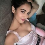 Sonal Chauhan Instagram - Oh Hello weekend 🌸🌸🌸 . . . . . . . . . . . . . . . . . . . . . . . . . #love #sonalchauhan #beauty #skincare #magic #consistency #eyes #faith #miracle #morning #thoughts #saturday #weekend #work