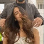 Sonal Chauhan Instagram – You are a magician @vipulchudasamaofficial 💖💯
Thank you for making me fall in love with myself each time you touch my hair. 
I never really believed in colouring and cutting my hair but I’m glad you convinced me. And now you’re the one person I can trust blindly with my hair. Thank for another fab makeover @vipulchudasamasalon 💖💇‍♀️💖
.
.
.
.
.
.
.
.
.
.
.
.
.
.
.
.
.
.
#love #sonalchauhan #vipulchudasama #salon #haircolor #hair #haircare #haircut #hairstyle #hairstylist