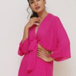 Sonal Chauhan Instagram - 🌸🌸🌸 . . . . . . #positivevibes #happygirlsaretheprettiest #pink #everythink #love