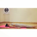 Sonal Chauhan Instagram - Here’s some Monday Motivation for you 🌸🧘‍♀️🌸 @anshukayoga . . . . . #yoga #mondaymotivation #nomondayblues #yogaposes #mondaymotivation #yoga #yogaposes #upsidedown #health #fitness #fitnessmotivation #backbends #flexibility #sonalchauhan #bollywoodyoga #bollywood #bollywoodfitness #movementfitness #yogainspiration #whatmakesyoumove #yogapractice #igfitness #strength #anshukayoga