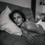Sonal Chauhan Instagram - Let’s commit a perfect crime…. I steal your heart and you steal mine…. 🤍 . . . . . . . . . . . . . . . . . . . . . . 📸 @bharat_rawail #love #sonalchauhan #bharatrawail #photography #blackandwhite #mood #eyes #tuesday #home