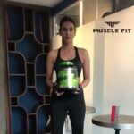 Sonal Chauhan Instagram – Loving My New Muscle Fit Whey Protein.Check Out 
@musclefit.india 
www.musclefit.in
.
.
.
#musclefit #Health #supplements #whey #protien #gymlife #workout #extreme #exercise #explosive #actress #bollywood