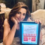 Sonali Bendre Instagram - 2020 has been a rollercoaster ride and I wanted to start 2021 with a light, feel-good book. Happy to announce the first book of the year - The Authenticity Project by @clare_pooley. It's a book about friendship, love, and a book dropped at a cafe, which happens to intertwine the lives of six strangers. Looking forward to embark on this journey. Hoping this year is filled with positivity and sunshine. See you at the #SBCBookDiscussion.