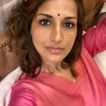 Sonali Bendre Instagram - Post holiday freckles out in full force.... #nofilter