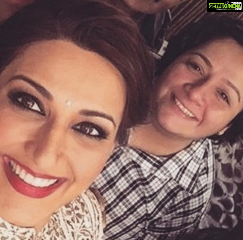 Sonali Bendre Instagram - My support system, confidant, backbone, and sometimes nagging manager... Happy happy birthday Mrinu... love you @mrinster ❤️ My make-up magician, calming factor, and juicy story sharer.... happy birthday @divyachablani15 love you.