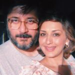 Sonali Bendre Instagram - Golden hour with @goldiebehl 🧡✨